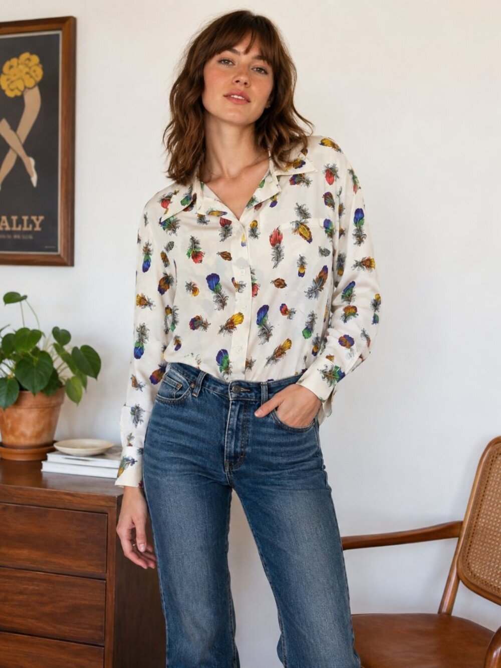 Vintage 1970s Feather Print Button Down Blouse Large Retro Disco